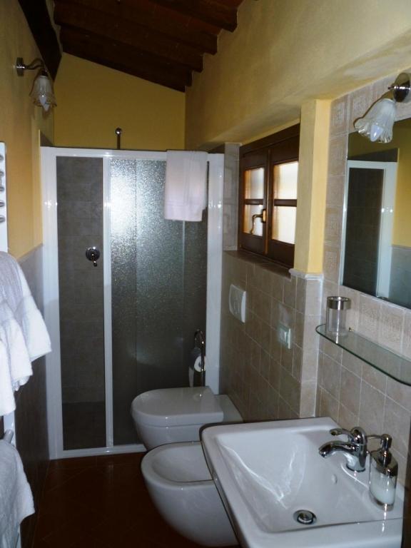 Agriturismo Casa Belvedere Bacchereto Bilik gambar